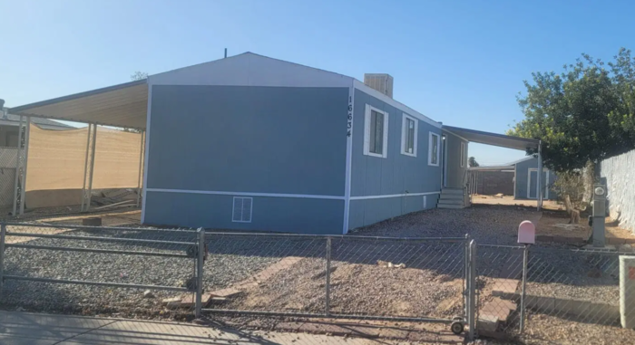 16634 N Queen Esther Dr in Surprise, AZ - Building Photo