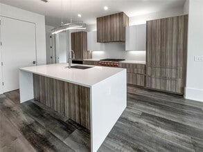 3525 Normandy Ave in Dallas, TX - Foto de edificio - Building Photo