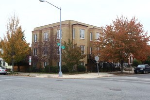 1302 S St SE in Washington, DC - Building Photo