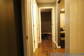 5455 N Main St in Fall River, MA - Building Photo - Building Photo
