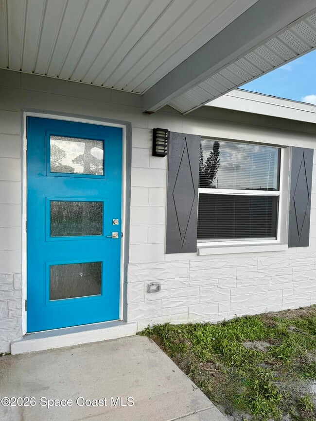 557 Chantilly Dr in Melbourne, FL - Building Photo - Building Photo