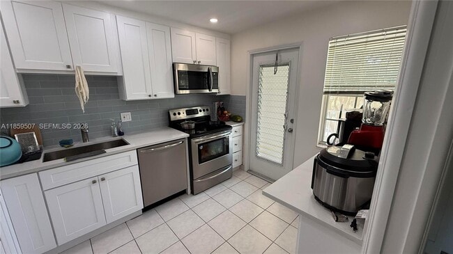 property at 2671 S Course Dr