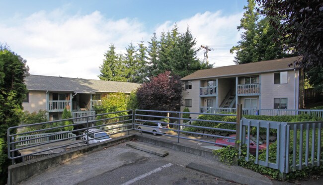 Evergreen Ridge in Everett, WA - Foto de edificio - Building Photo