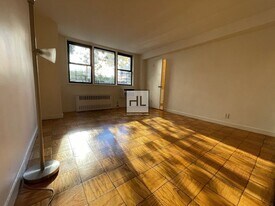EAST 36 STREET, Unit LOBA0 in New York, NY - Building Photo