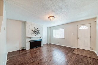 1916 Wharton St in Pittsburgh, PA - Building Photo - Building Photo