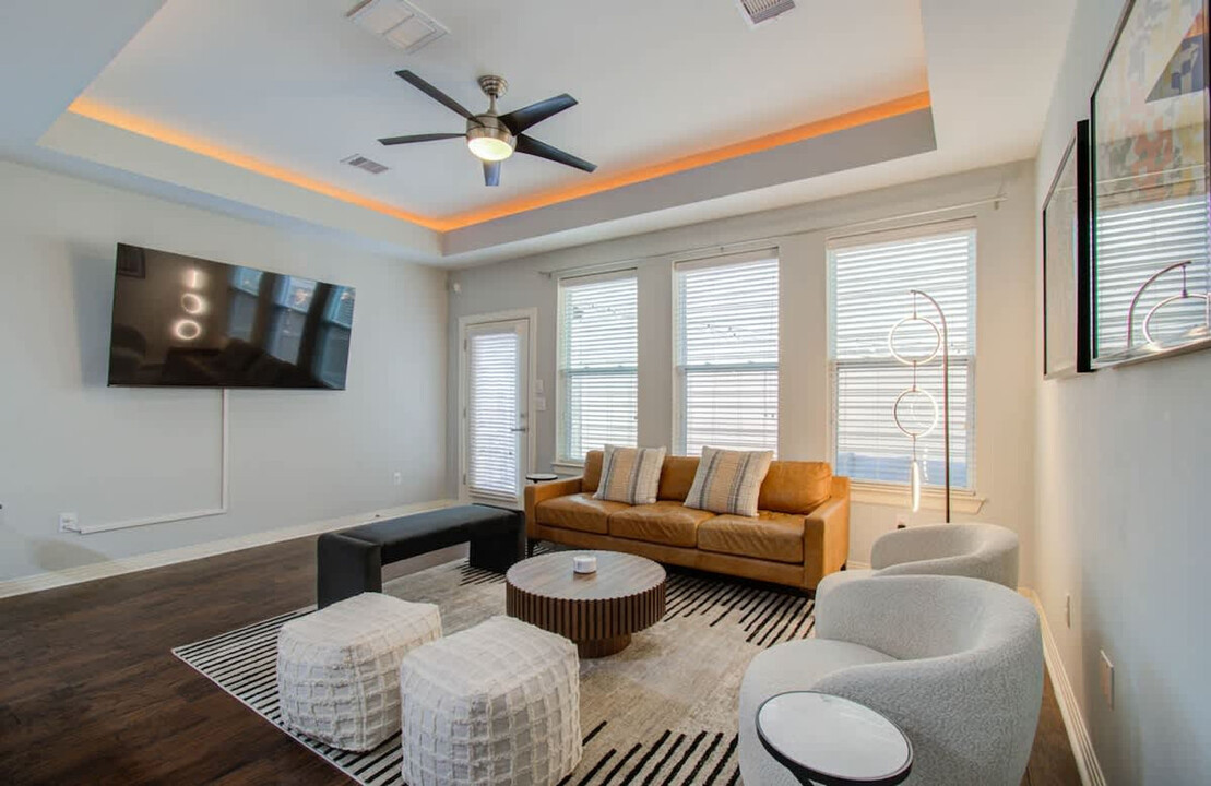 1608 Bonner E St in Houston, TX - Building Photo