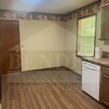 815 Scenic Dr SE in Cleveland, TN - Building Photo - Building Photo