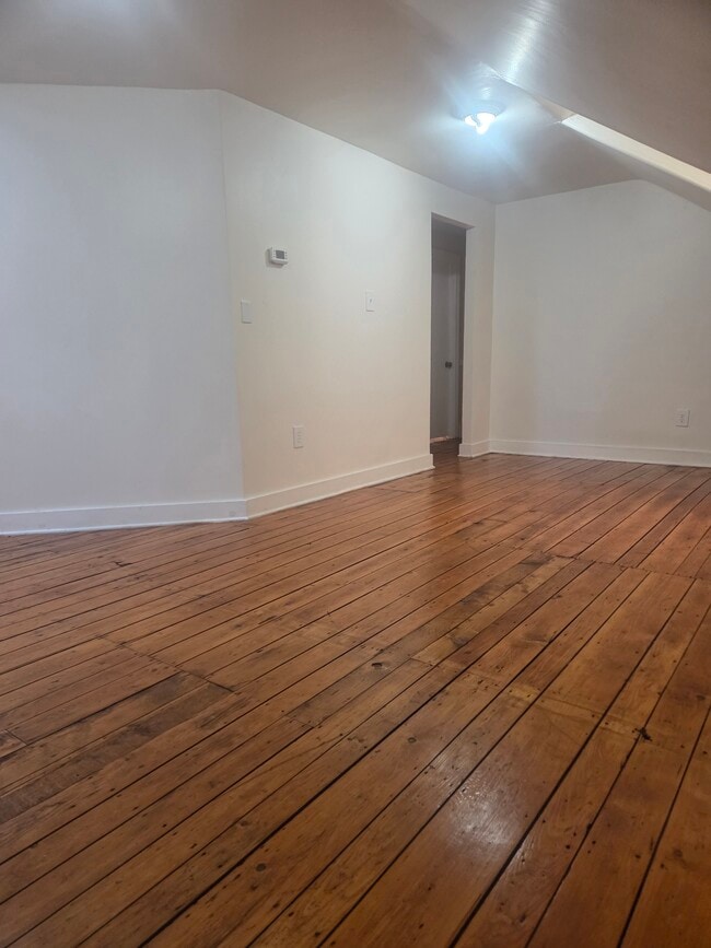 60 Vinton St, Unit Newly Renovated Federal Hill  3 Bedroom