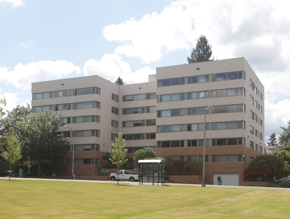 Capitol Terrace in Olympia, WA - Foto de edificio