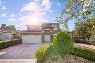 24424 SW 114th Ct in Homestead, FL - Building Photo