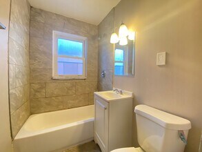 625 Martin Luther King Dr in Gary, IN - Building Photo - Building Photo