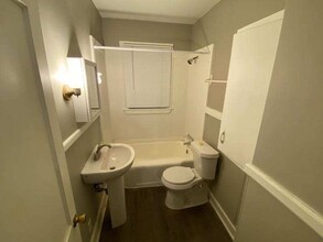 217 Williamsburg Ave in Lake City, SC - Building Photo - Building Photo