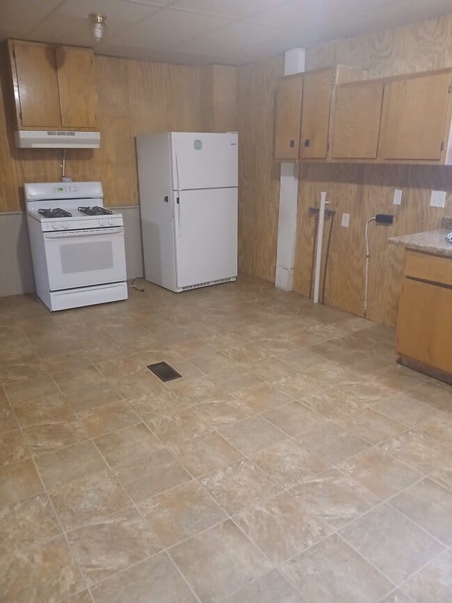 321 Myrtle St, Unit 321 Myrtle St. Apt #1 in Rome, NY - Building Photo - Building Photo