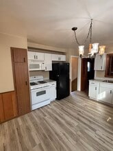 1429 Venice St in Dearborn, MI - Building Photo - Building Photo