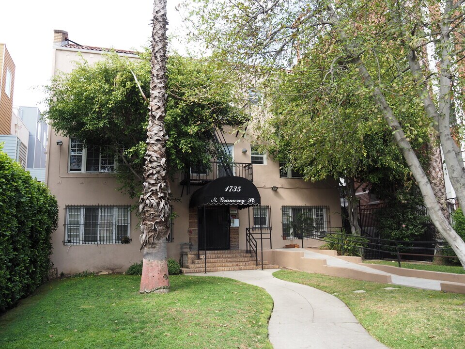 1735 N Gramercy Pl in Los Angeles, CA - Building Photo