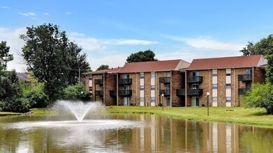 Autumn Springs in Columbus, OH - Building Photo - Building Photo