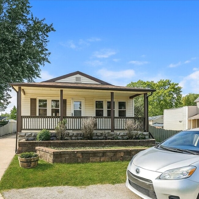property at 4716 Heidelberg Ave