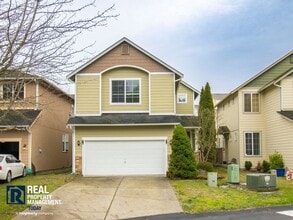 18423 100th Ave E in Puyallup, WA - Building Photo - Building Photo