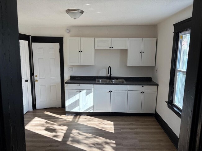 2791 E 127th St in Cleveland, OH - Foto de edificio - Building Photo