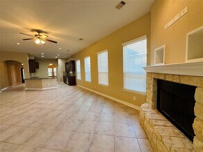 21927 Field Green Dr in Cypress, TX - Building Photo - Building Photo