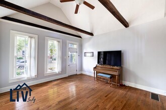 1121 E 9th St in Indianapolis, IN - Building Photo - Building Photo