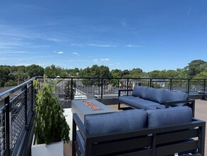 Viv Boston in Dorchester, MA - Foto de edificio - Building Photo