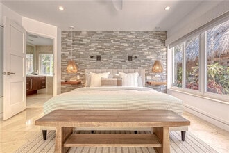 268 Imperial Ln in Lauderdale-by-the-Sea, FL - Foto de edificio - Building Photo