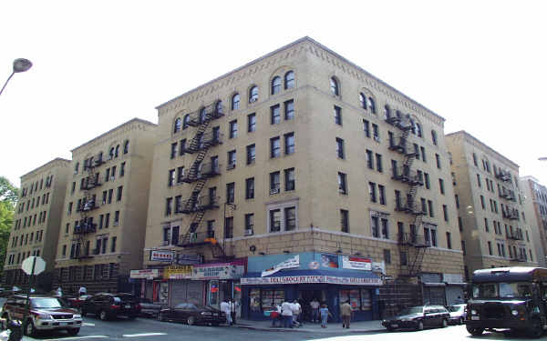 751 Walton Ave in Bronx, NY - Building Photo