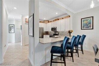 2065 Tamarron Ln in Naples, FL - Building Photo - Building Photo