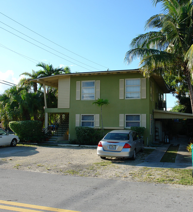 515 NE 17th Ave in Fort Lauderdale, FL - Building Photo - Building Photo