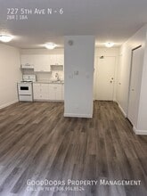 727 5th Ave N in Saskatoon, SK - Building Photo - Building Photo