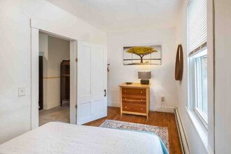 11 Green St-Unit -1 in Lebanon, NH - Building Photo - Building Photo