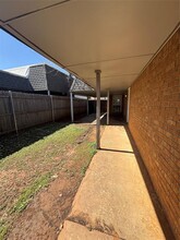 6435 N Peniel Ave in Oklahoma City, OK - Foto de edificio - Building Photo