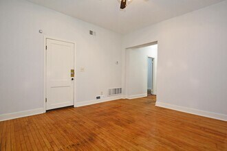 920 22nd Ave NE in Minneapolis, MN - Building Photo - Building Photo