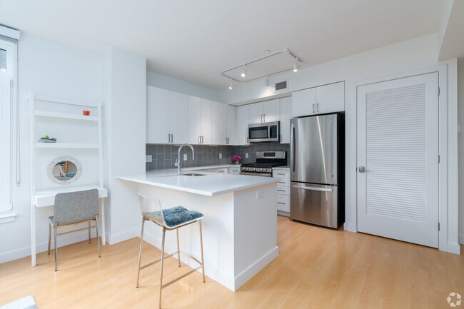 609 Concord Ave, Unit 410T in Cambridge, MA - Building Photo - Building Photo