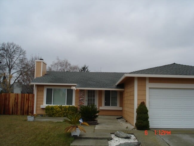 property at 626 Kinglet St