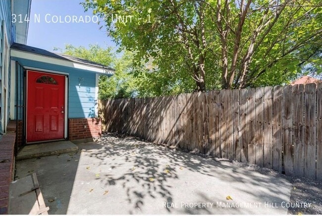 314 N Colorado St in San Antonio, TX - Building Photo - Building Photo