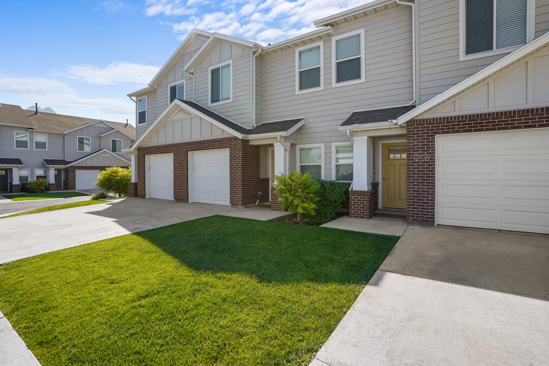 45 Twelve Townhomes in Millcreek, UT - Building Photo