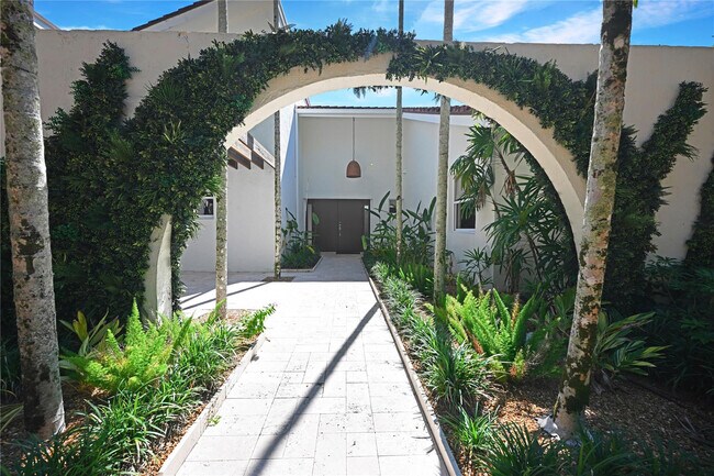 114 N Beach Rd in Hobe Sound, FL - Building Photo - Building Photo