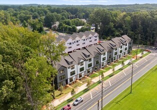 Towns at Rocky River in Charlotte, NC - Building Photo - Building Photo