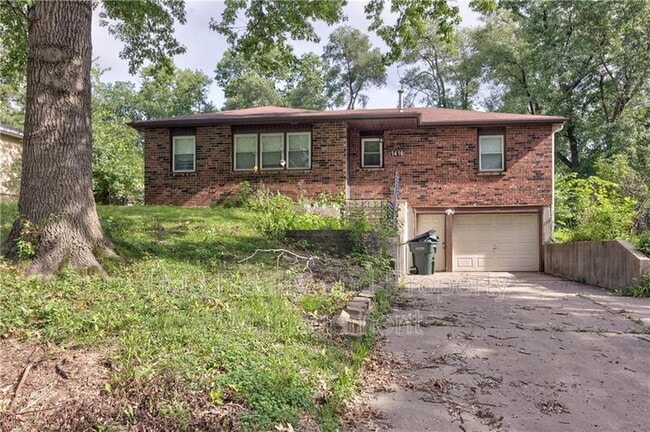 1416 Kiowa St in Leavenworth, KS - Building Photo - Building Photo