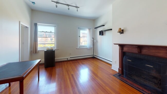 591 Beacon St, Unit 7 in Boston, MA - Building Photo - Building Photo