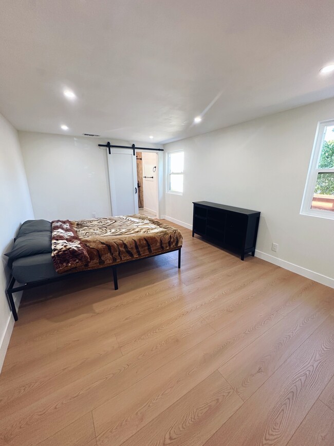 property at 345 N Broadmoor Ave