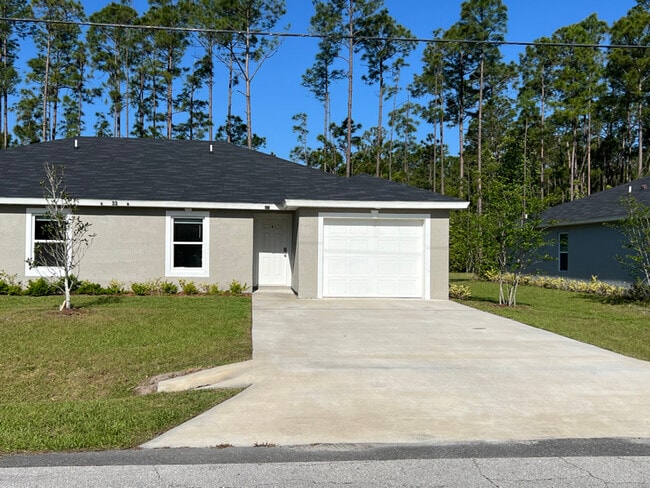 property at 32 Riddle Dr