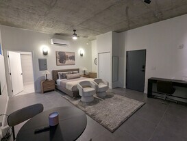 260 NW 33rd St, Unit SI ID1543150P in Miami, FL - Building Photo