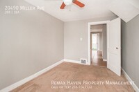 20490 Miller Ave photo'