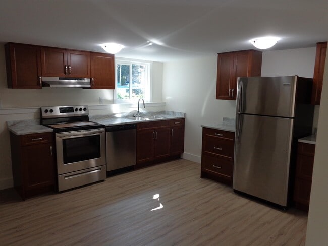 property at 422 Eighth St
