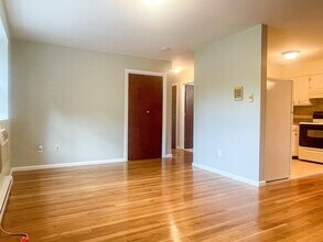 1185 Adams St in Boston, MA - Building Photo - Building Photo