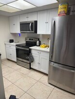 1235 The 12th Fairway in Wellington, FL - Building Photo