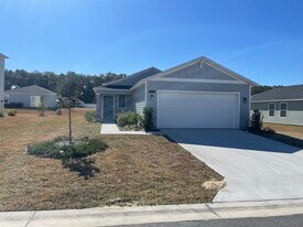 3154 NE 36th Pl in Ocala, FL - Building Photo